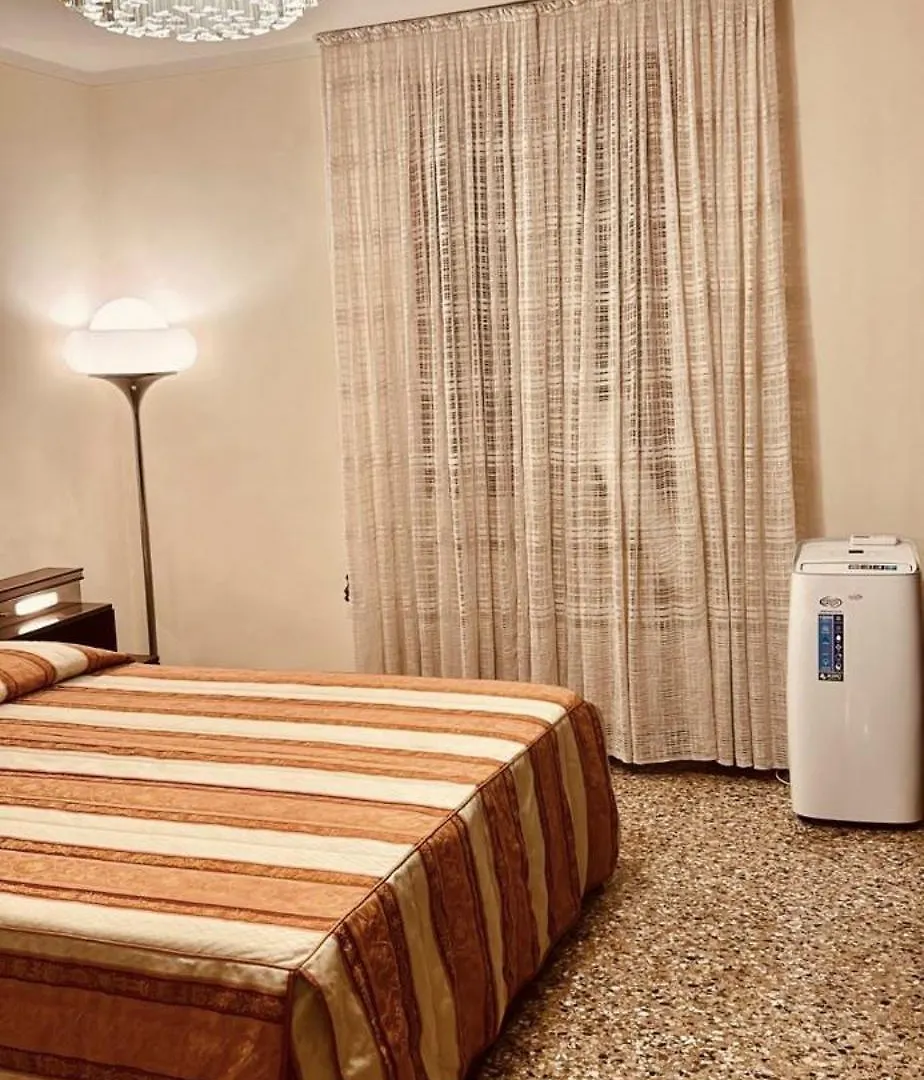 Appartamento Squero Zattere Venedig Lägenhet